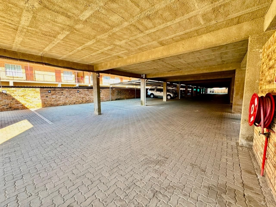 1 Bedroom Property for Sale in Die Bult North West